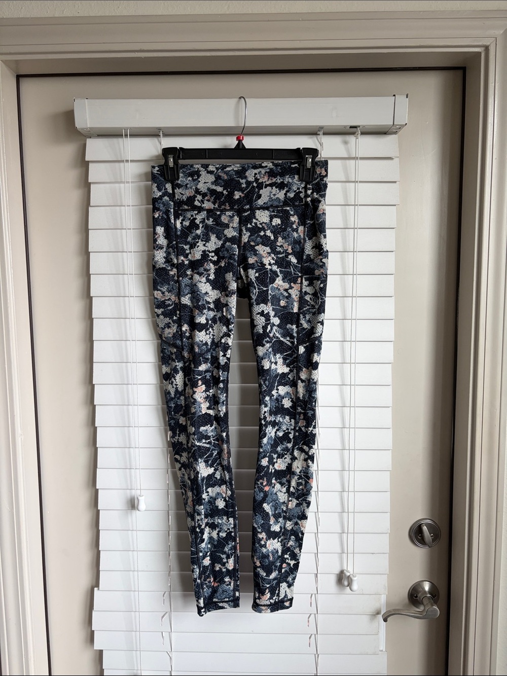 Floral Lulu Lemon Leggings in Navy and White